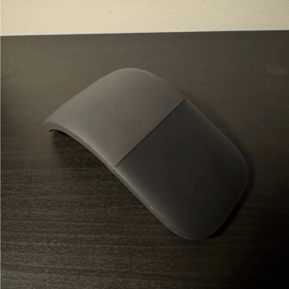 Microsoft Black Wireless Mouse